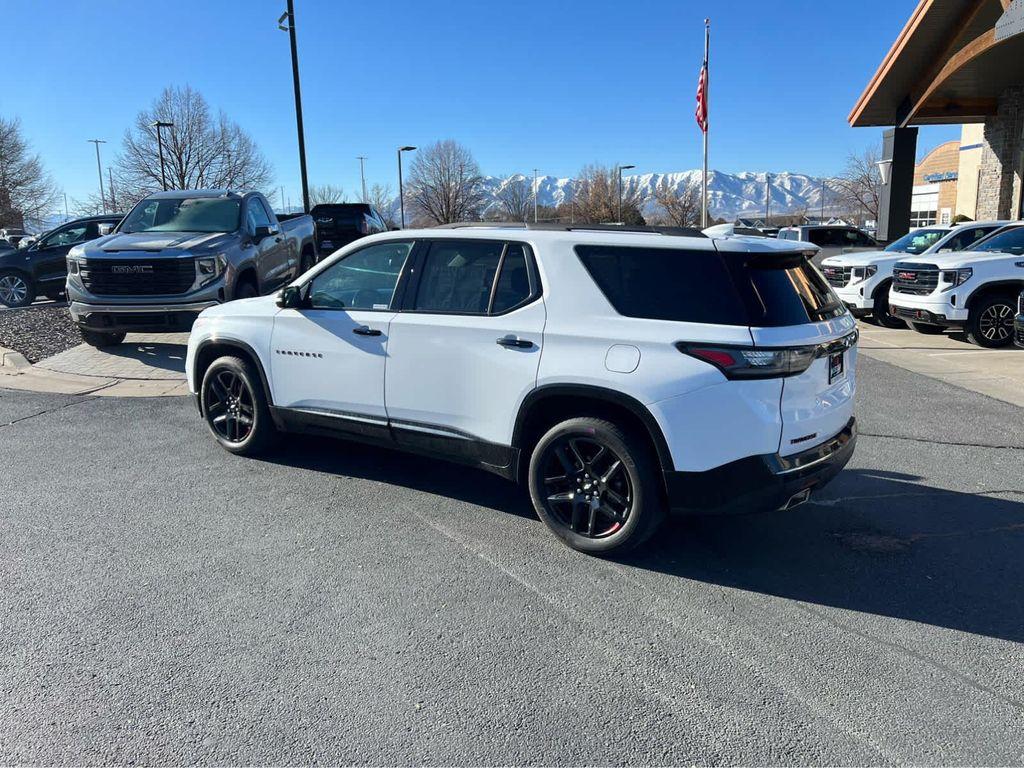 used 2020 Chevrolet Traverse car, priced at $17,995