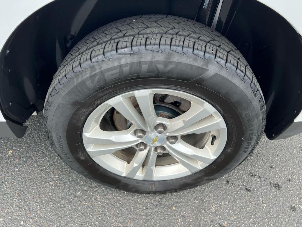 used 2017 Chevrolet Equinox car, priced at $9,960