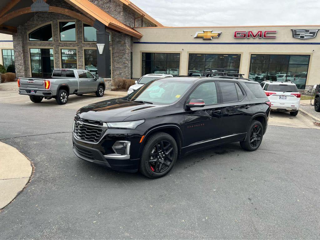 used 2022 Chevrolet Traverse car, priced at $29,995