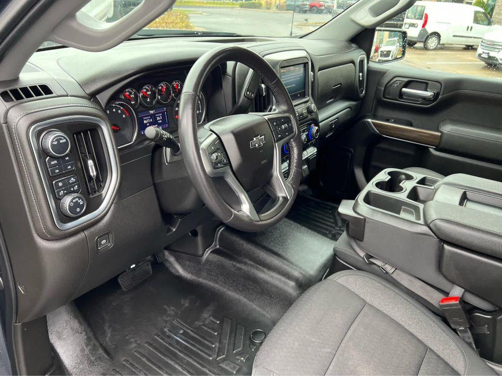 used 2021 Chevrolet Silverado 1500 car, priced at $32,744