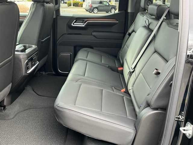 new 2025 GMC Sierra 1500 car, priced at $77,075