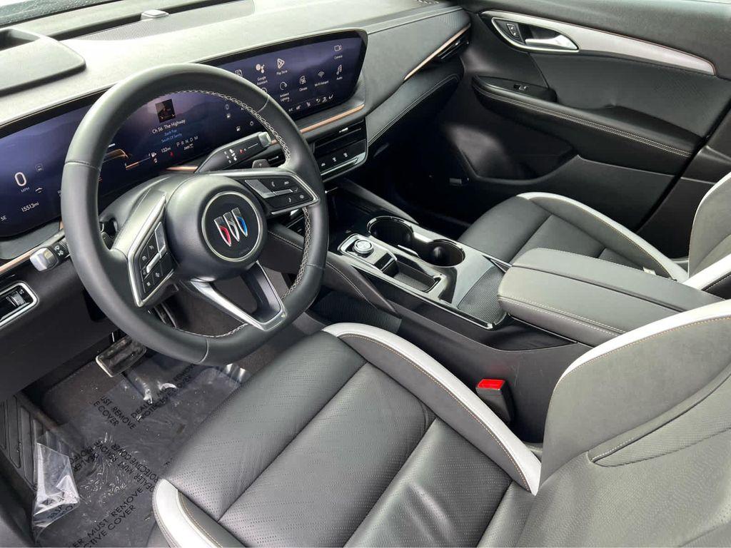 used 2025 Buick Envision car, priced at $29,995