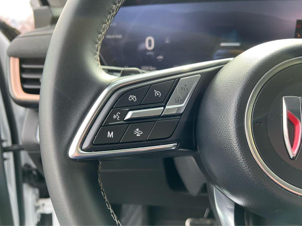 used 2025 Buick Envision car, priced at $29,995