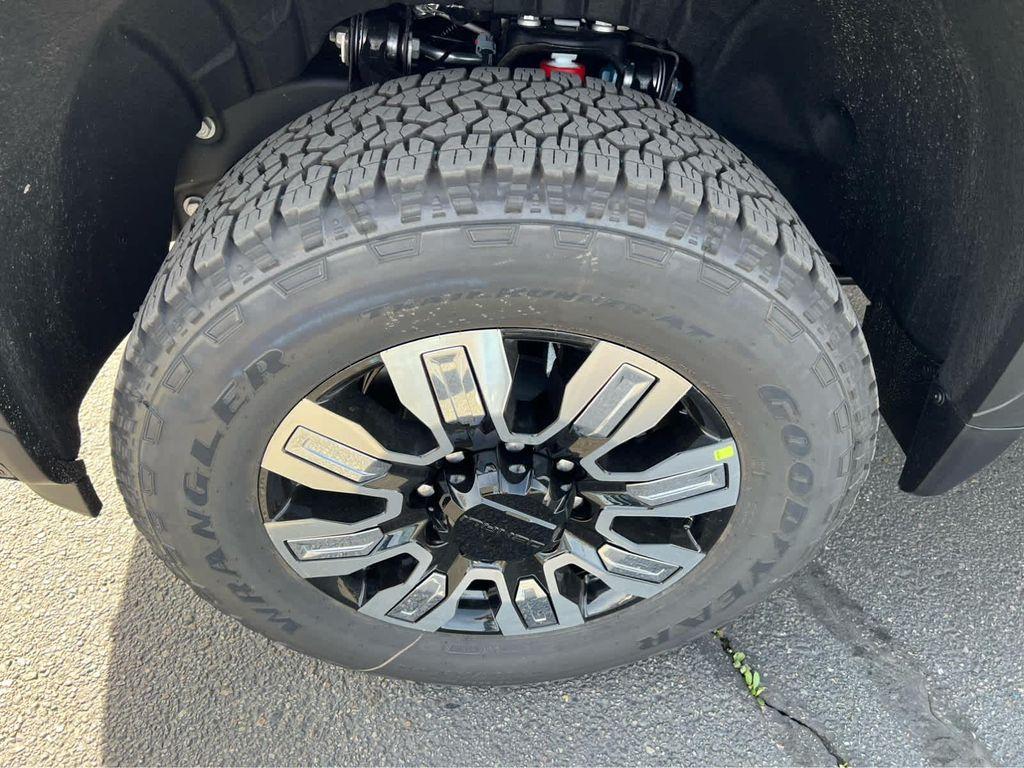 new 2026 GMC Sierra 3500 car, priced at $85,465