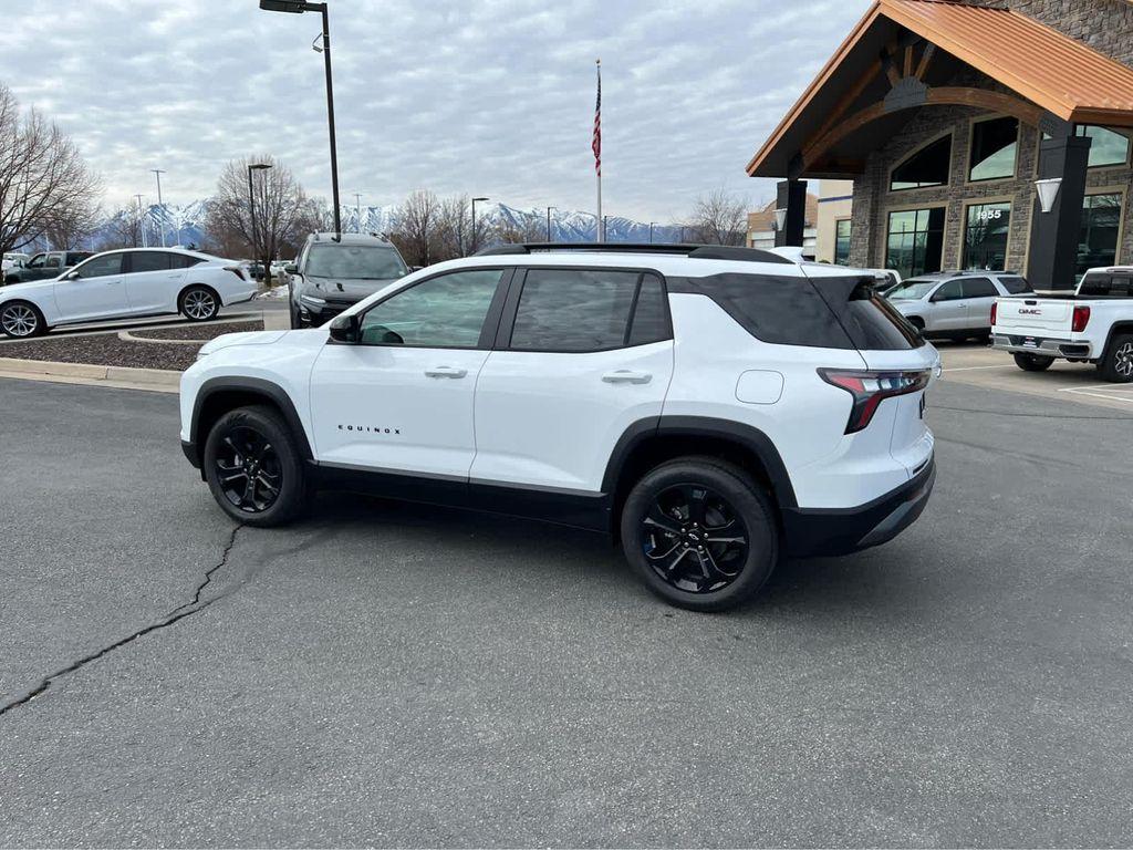 new 2026 Chevrolet Equinox car, priced at $34,390