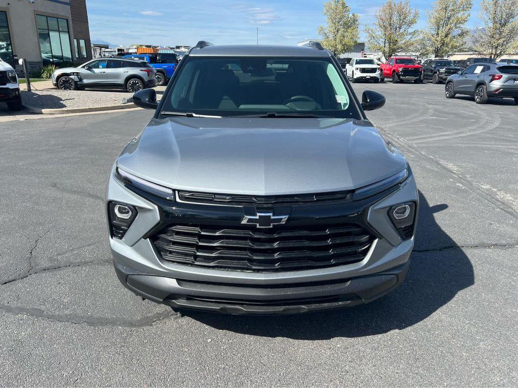 new 2026 Chevrolet TrailBlazer car, priced at $28,675