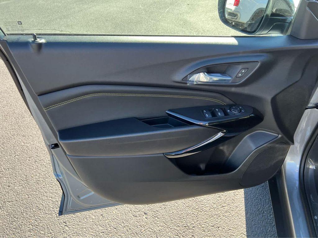 new 2026 Chevrolet Trax car, priced at $28,385