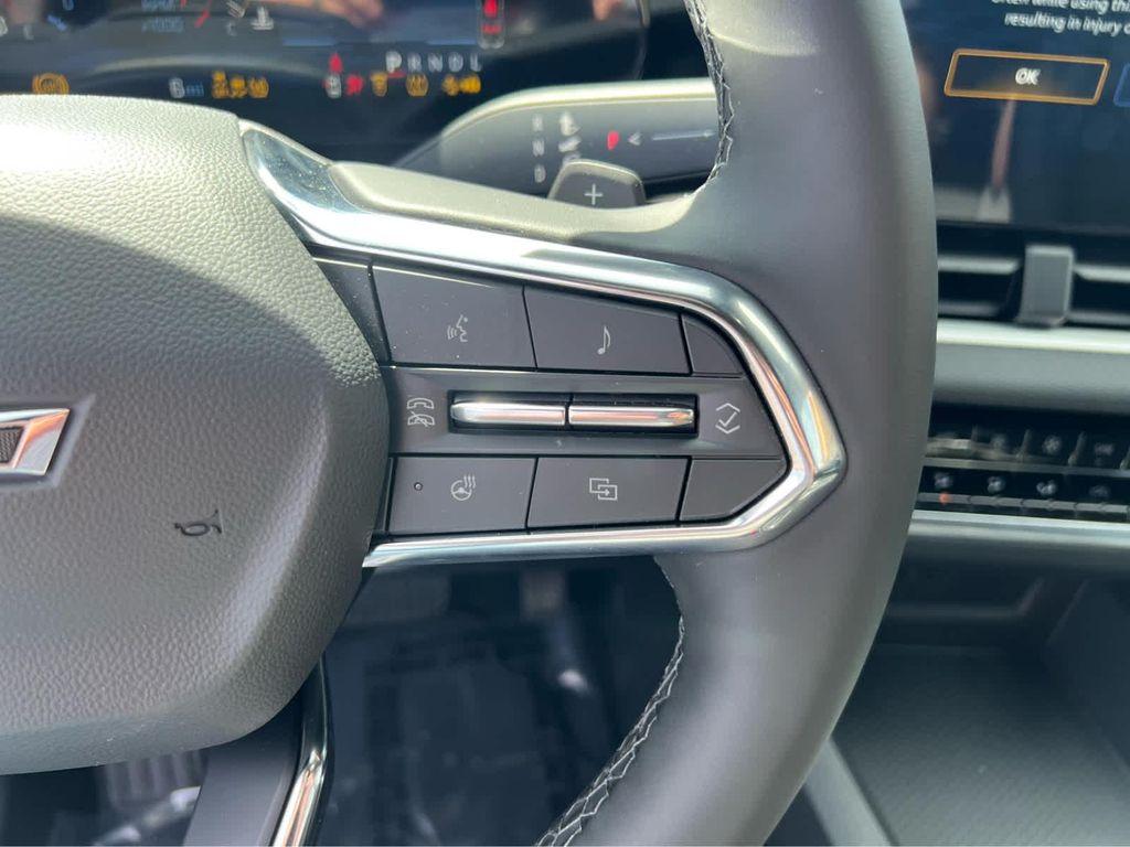 new 2026 Chevrolet Equinox car, priced at $34,390