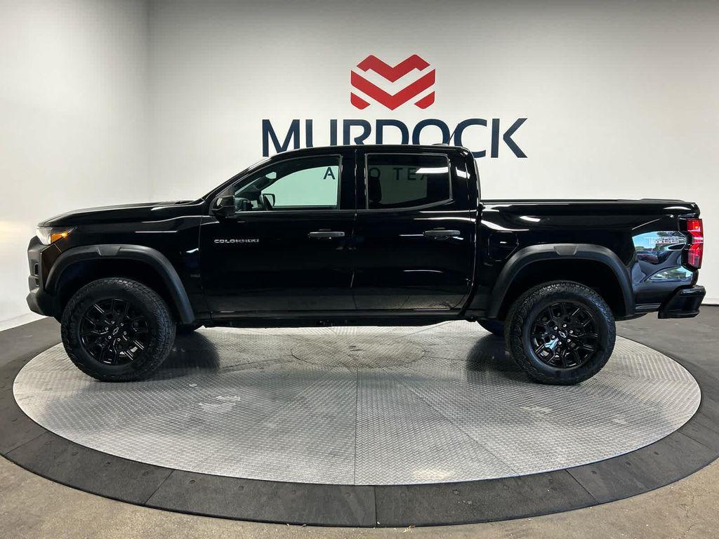 2024 Black Chevrolet Colorado
