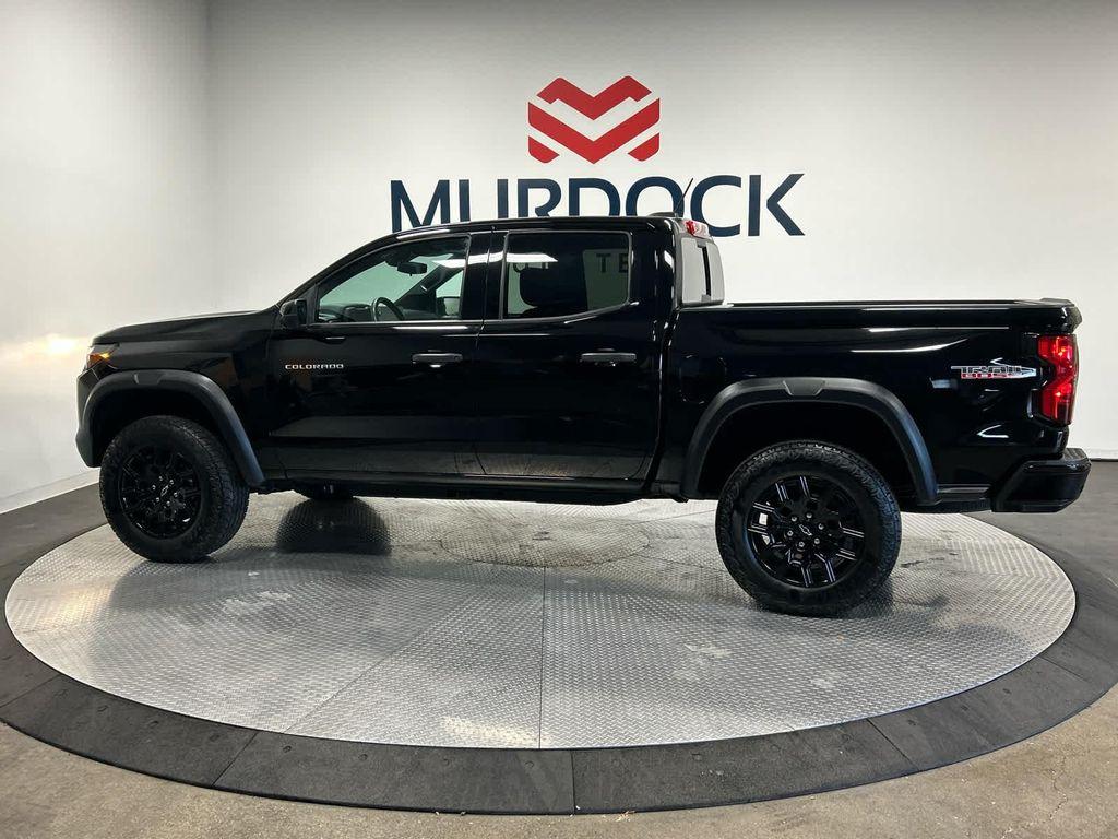 2024 Black Chevrolet Colorado