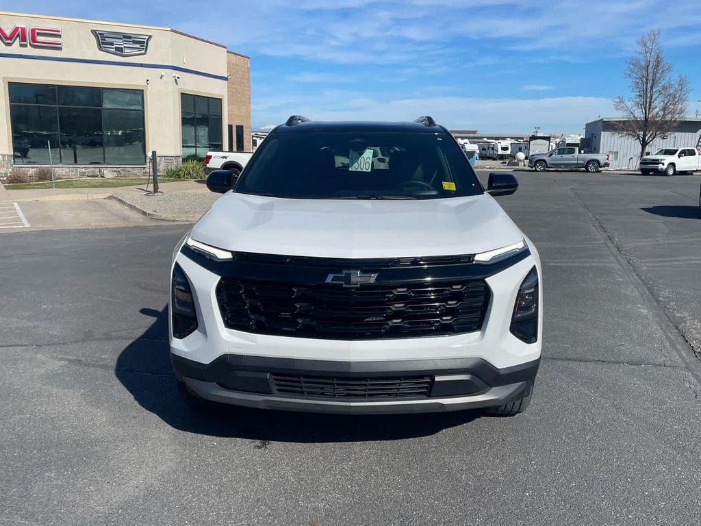 used 2025 Chevrolet Equinox car, priced at $27,990