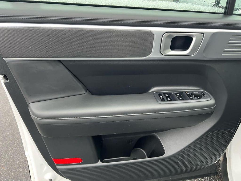 used 2025 Hyundai Santa Fe car, priced at $32,775