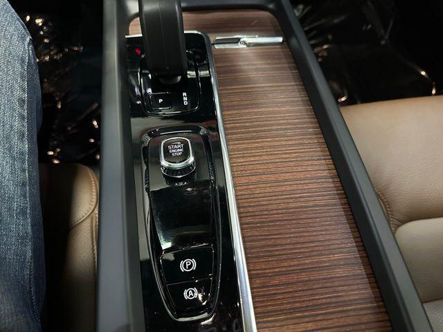 used 2023 Volvo V60 Cross Country car, priced at $32,350