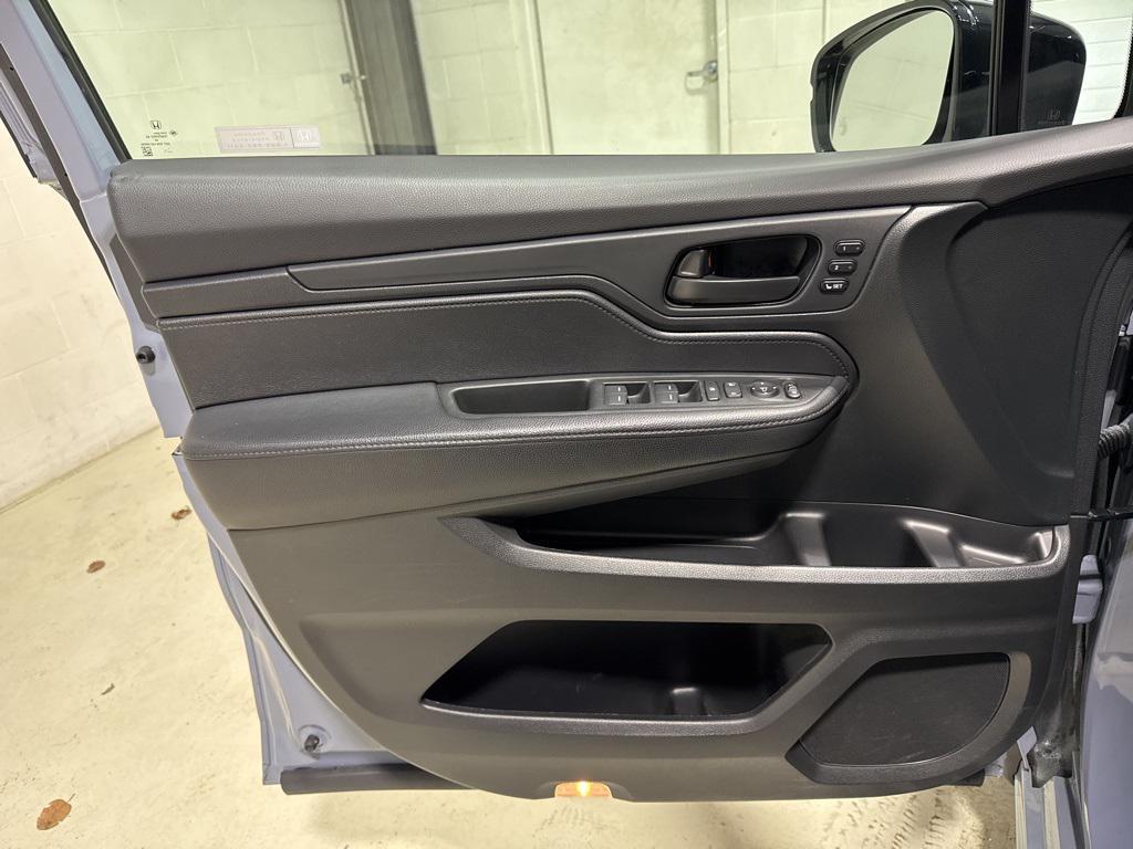 used 2023 Honda Odyssey car, priced at $34,650