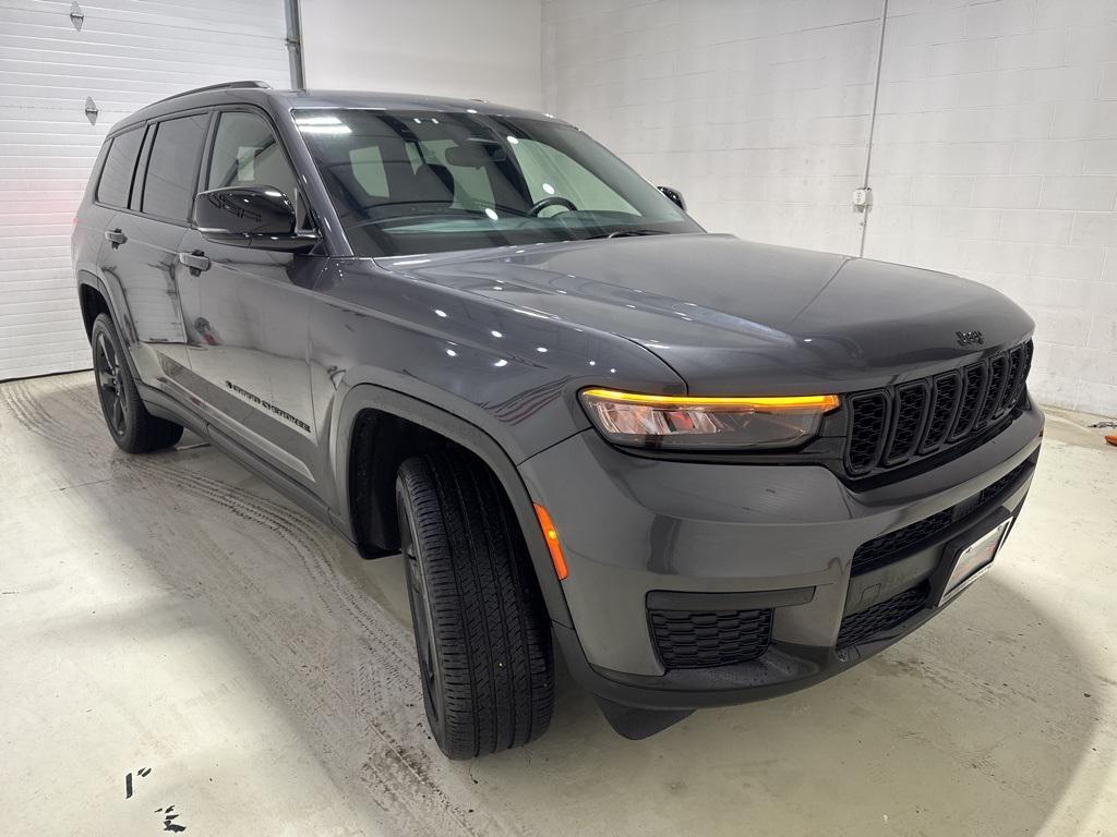 used 2022 Jeep Grand Cherokee L car, priced at $29,850