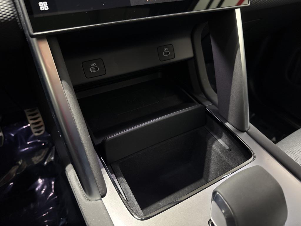 used 2024 Land Rover Discovery Sport car, priced at $39,800