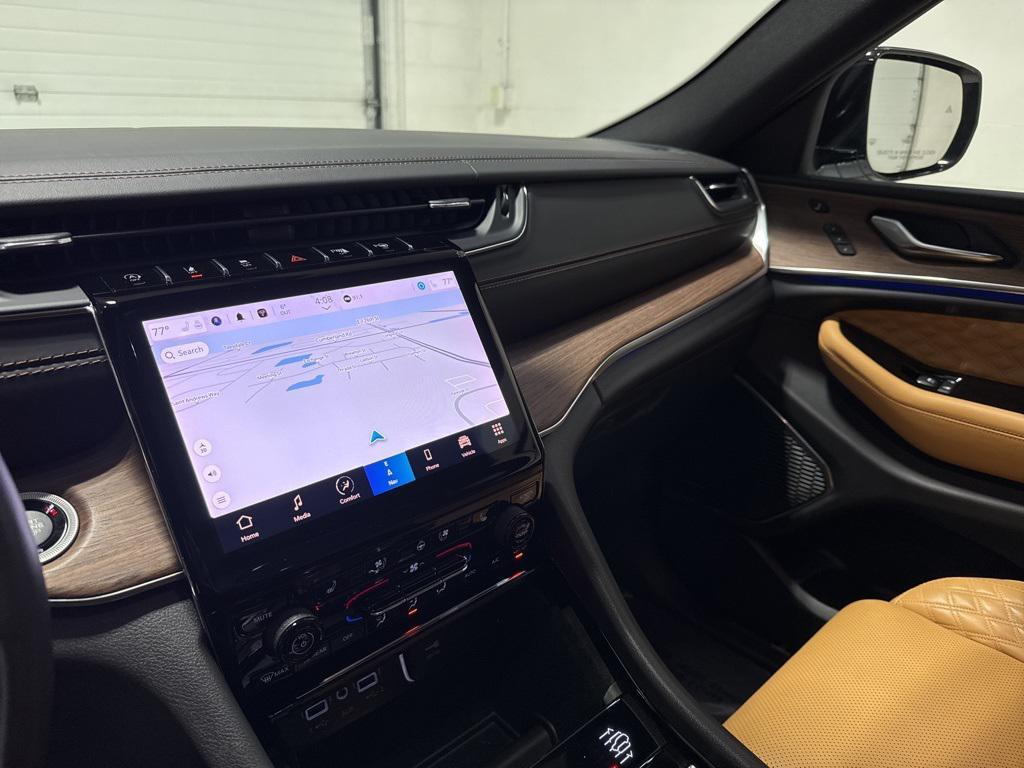 used 2022 Jeep Grand Cherokee car, priced at $42,750