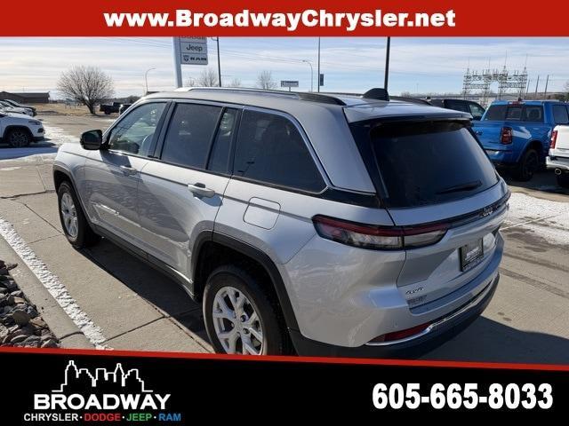 used 2023 Jeep Grand Cherokee car, priced at $33,686