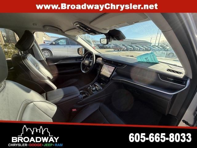 used 2023 Jeep Grand Cherokee car, priced at $33,686