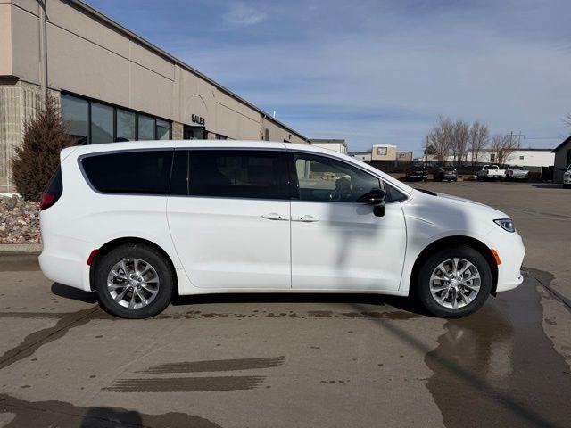 new 2026 Chrysler Pacifica car, priced at $49,785