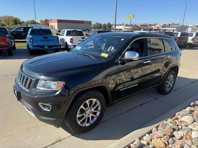 used 2015 Jeep Grand Cherokee car, priced at $12,995