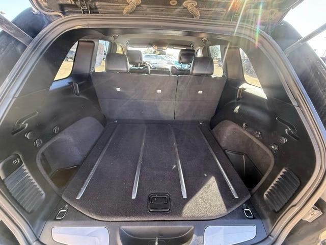 used 2015 Jeep Grand Cherokee car, priced at $12,995