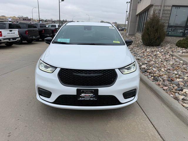 new 2026 Chrysler Pacifica car, priced at $50,580