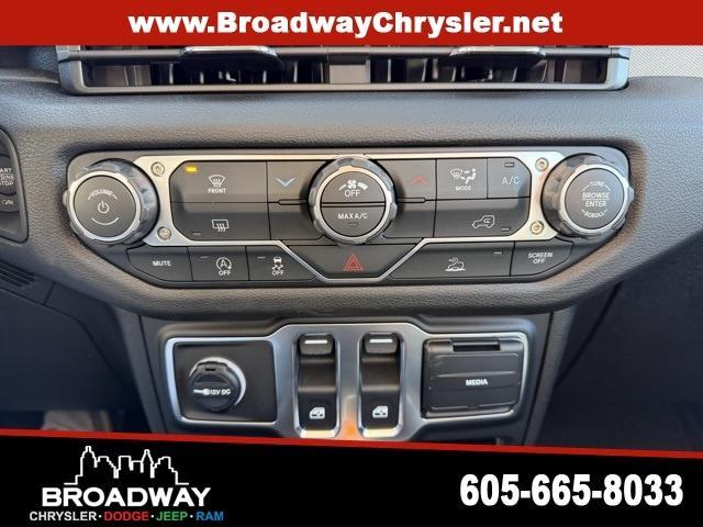 new 2026 Jeep Wrangler car, priced at $38,480