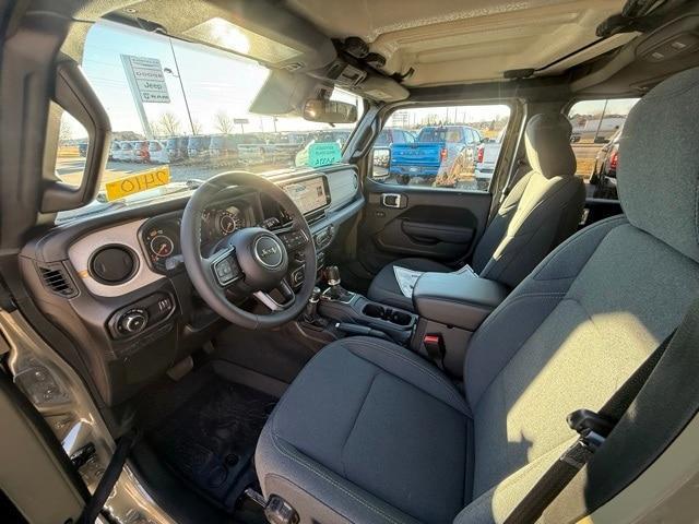 new 2026 Jeep Wrangler car, priced at $46,157