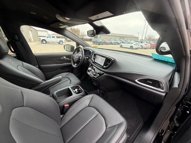 new 2026 Chrysler Pacifica car, priced at $47,080