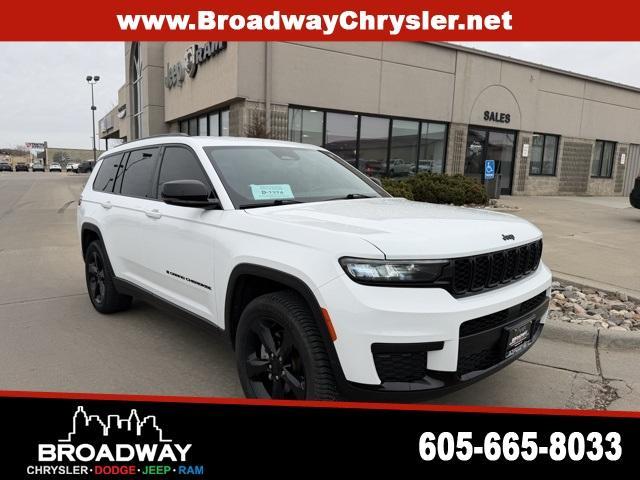 used 2021 Jeep Grand Cherokee L car, priced at $28,790