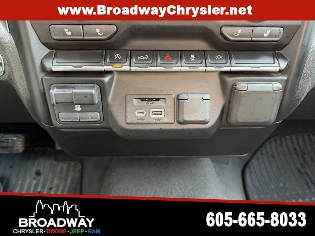 used 2020 Chevrolet Silverado 1500 car, priced at $31,747