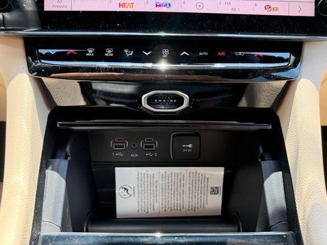 new 2026 Jeep Grand Cherokee car, priced at $45,815