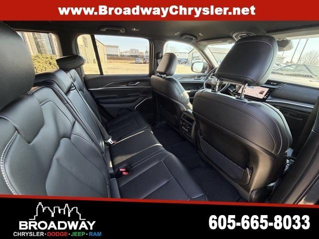 new 2026 Jeep Grand Cherokee car, priced at $46,983