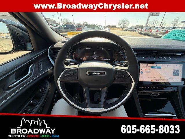 new 2026 Jeep Grand Cherokee car, priced at $46,483