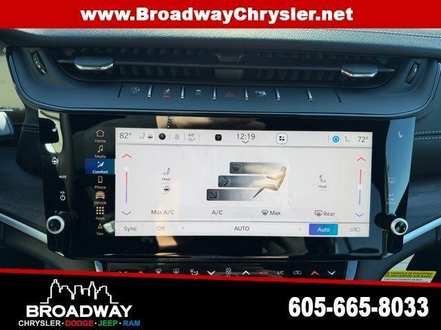 new 2026 Jeep Grand Cherokee car, priced at $46,483