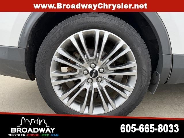 used 2016 Lincoln MKX car, priced at $14,880