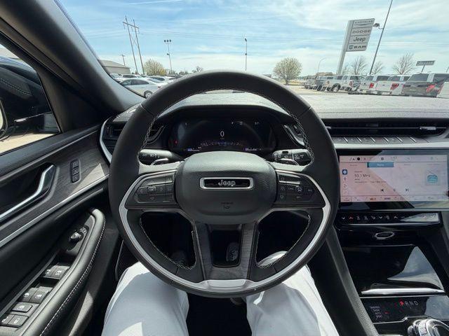 new 2026 Jeep Grand Cherokee car, priced at $46,948