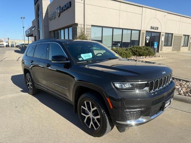 used 2024 Jeep Grand Cherokee L car, priced at $38,500