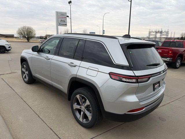 new 2026 Jeep Grand Cherokee car, priced at $47,466