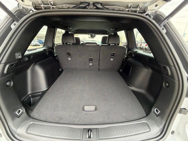 new 2026 Jeep Grand Cherokee car, priced at $47,466