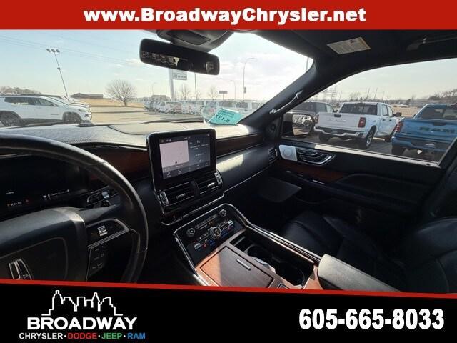 used 2019 Lincoln Navigator car, priced at $31,539
