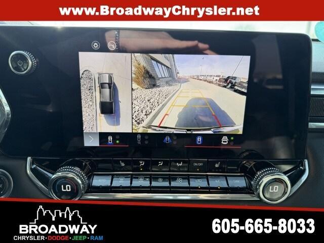 used 2024 GMC Canyon car, priced at $39,850