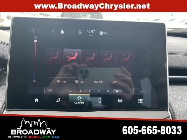 used 2023 Jeep Compass car, priced at $23,999