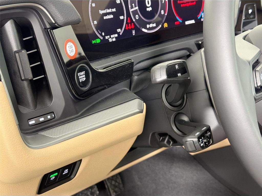 Porsche Cayenne view 33