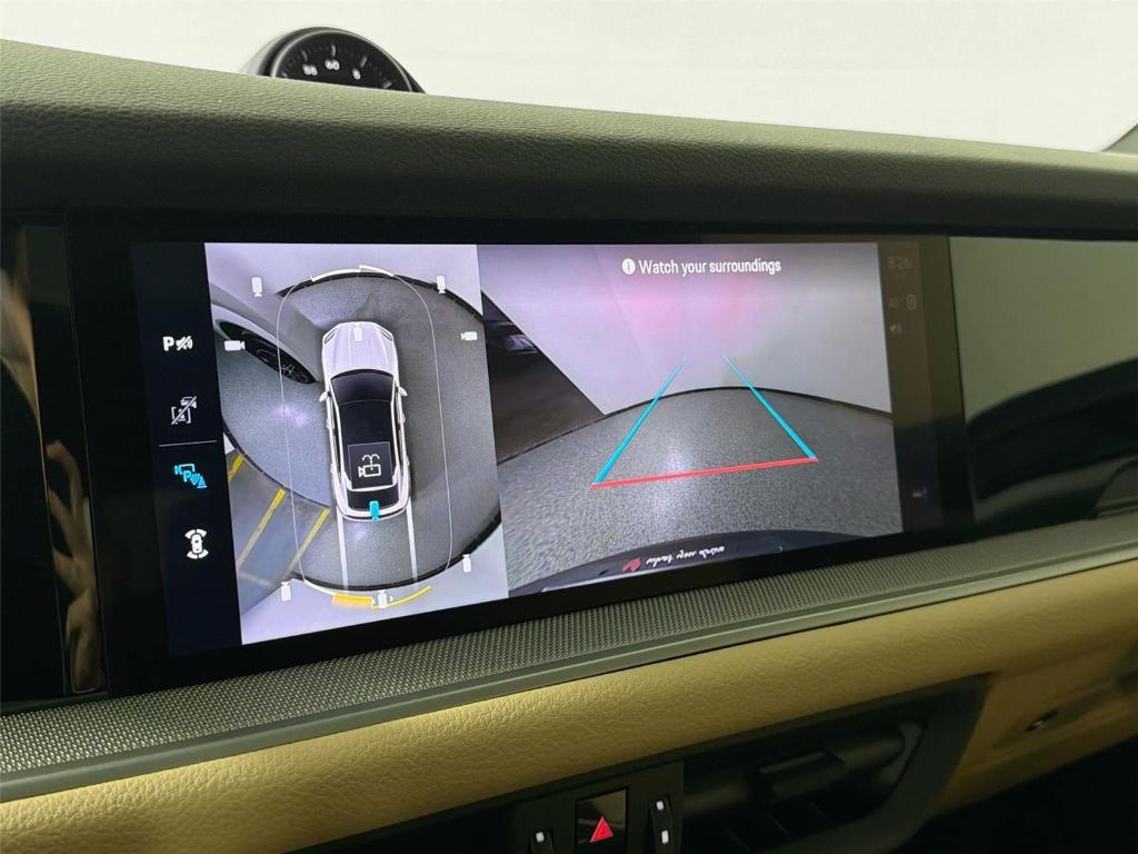 Porsche Cayenne view 23