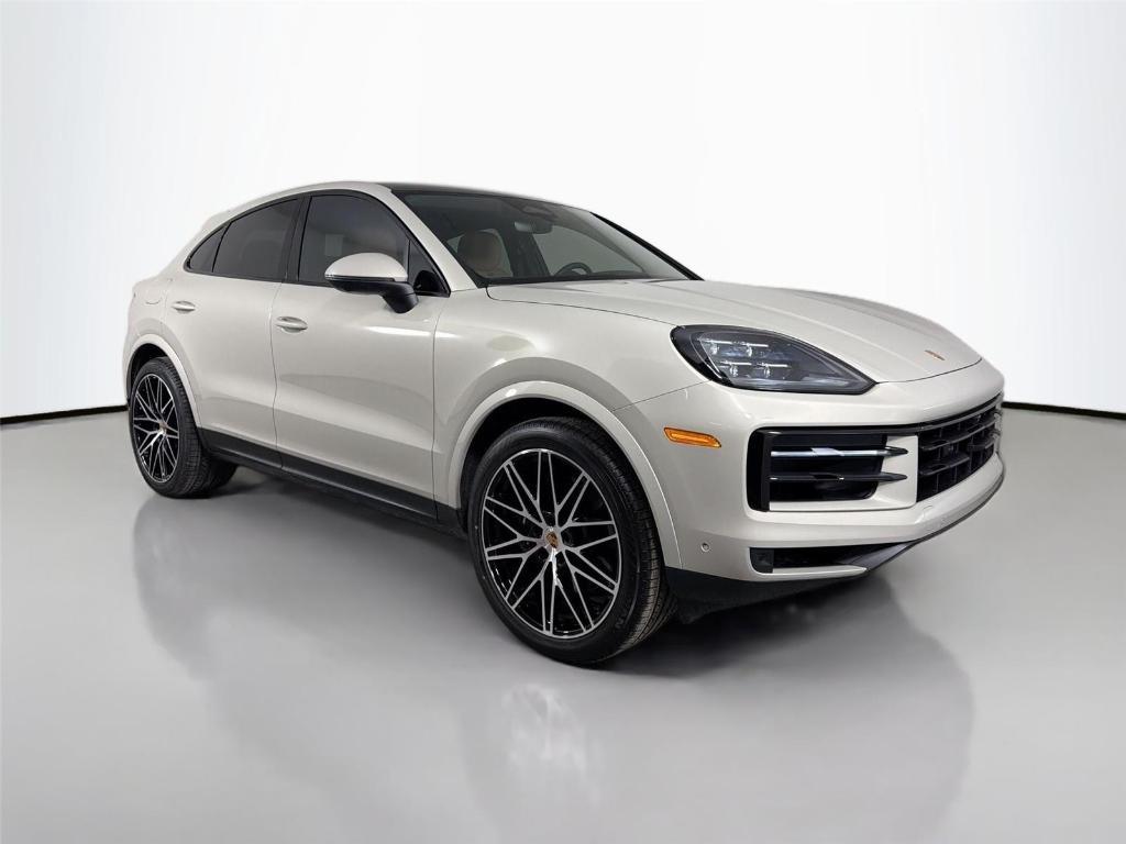 Porsche Cayenne view 9