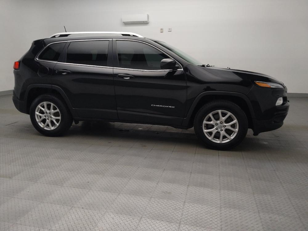 used 2018 Jeep Cherokee car, priced at $18,295
