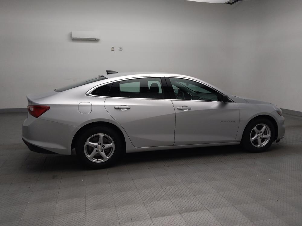 used 2017 Chevrolet Malibu car, priced at $19,295