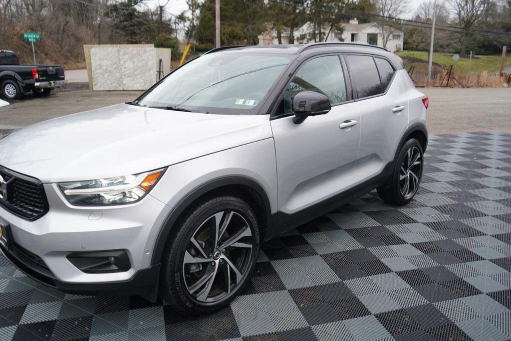used 2019 Volvo XC40 car, priced at $23,965